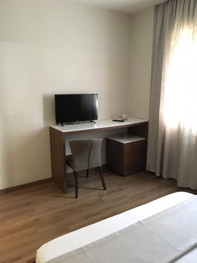 Soleo Tirana